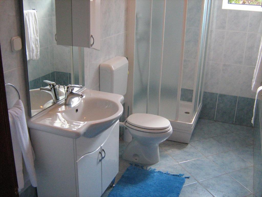 Apartments Bogovic Малинска Стая снимка
